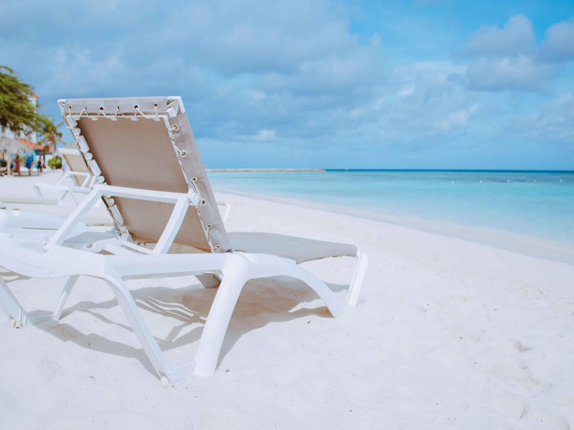 The Mill Resort And Suites Palm Beach Bagian luar foto