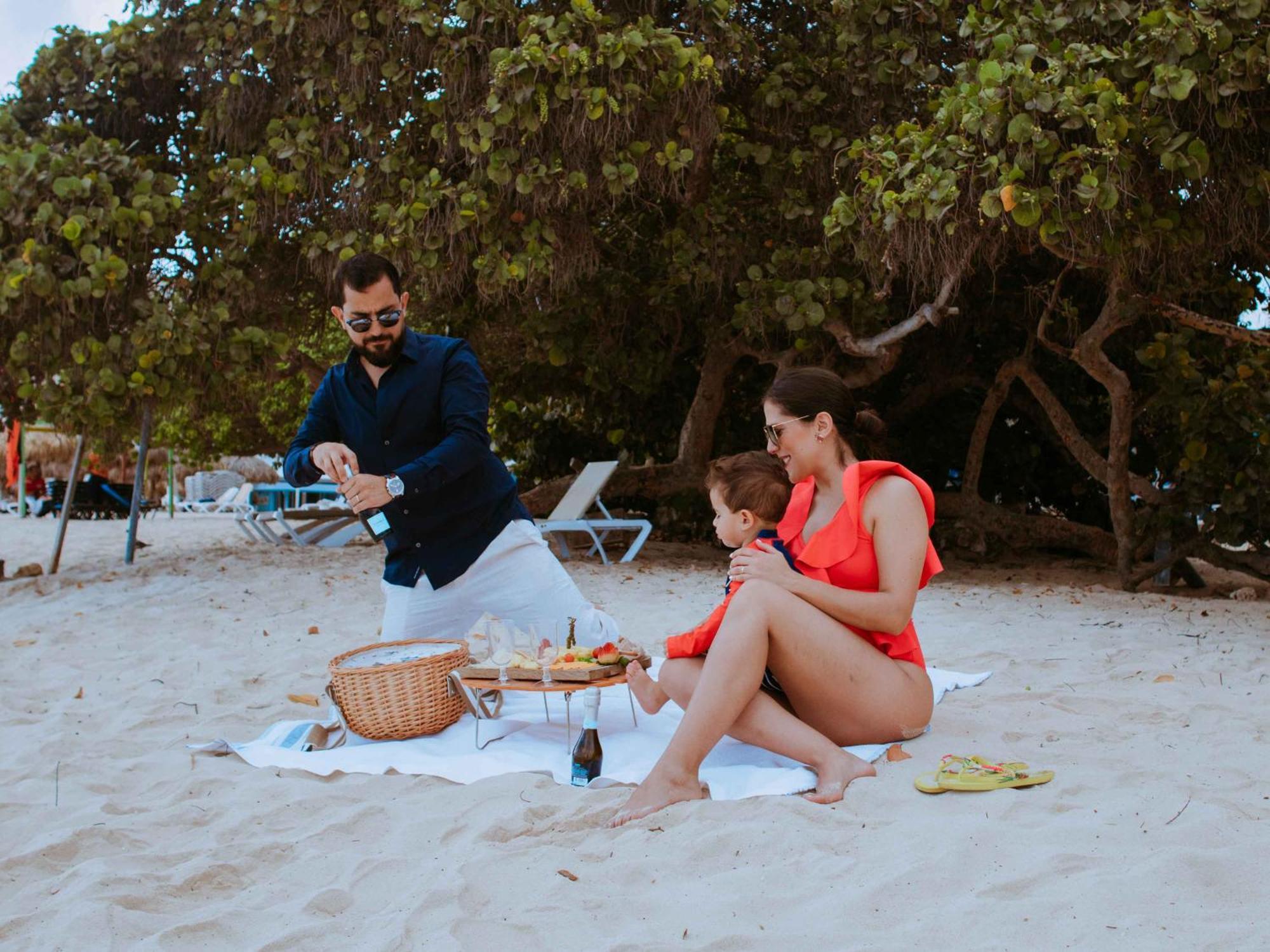 The Mill Resort And Suites Palm Beach Bagian luar foto