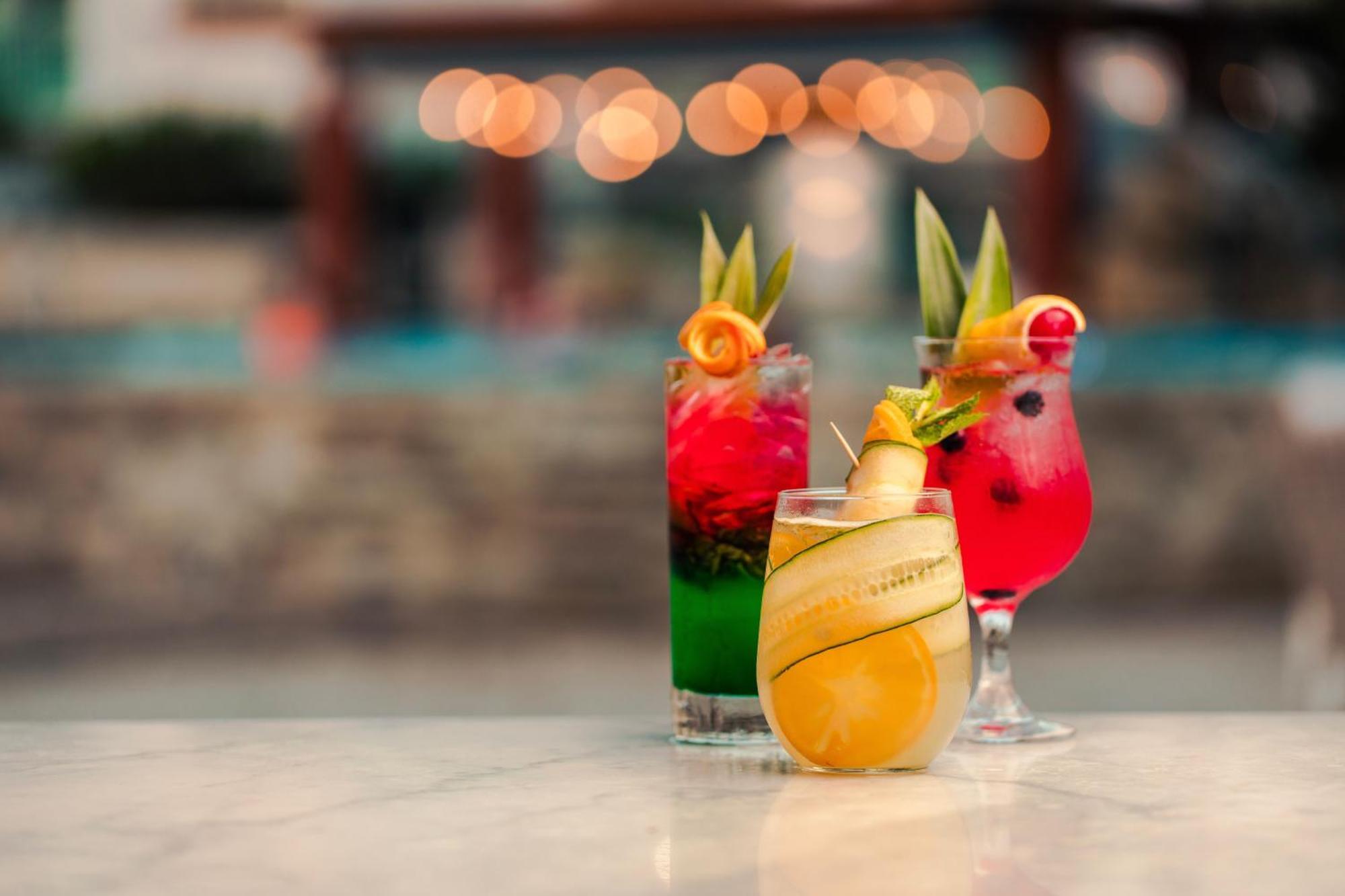 The Mill Resort And Suites Palm Beach Bagian luar foto